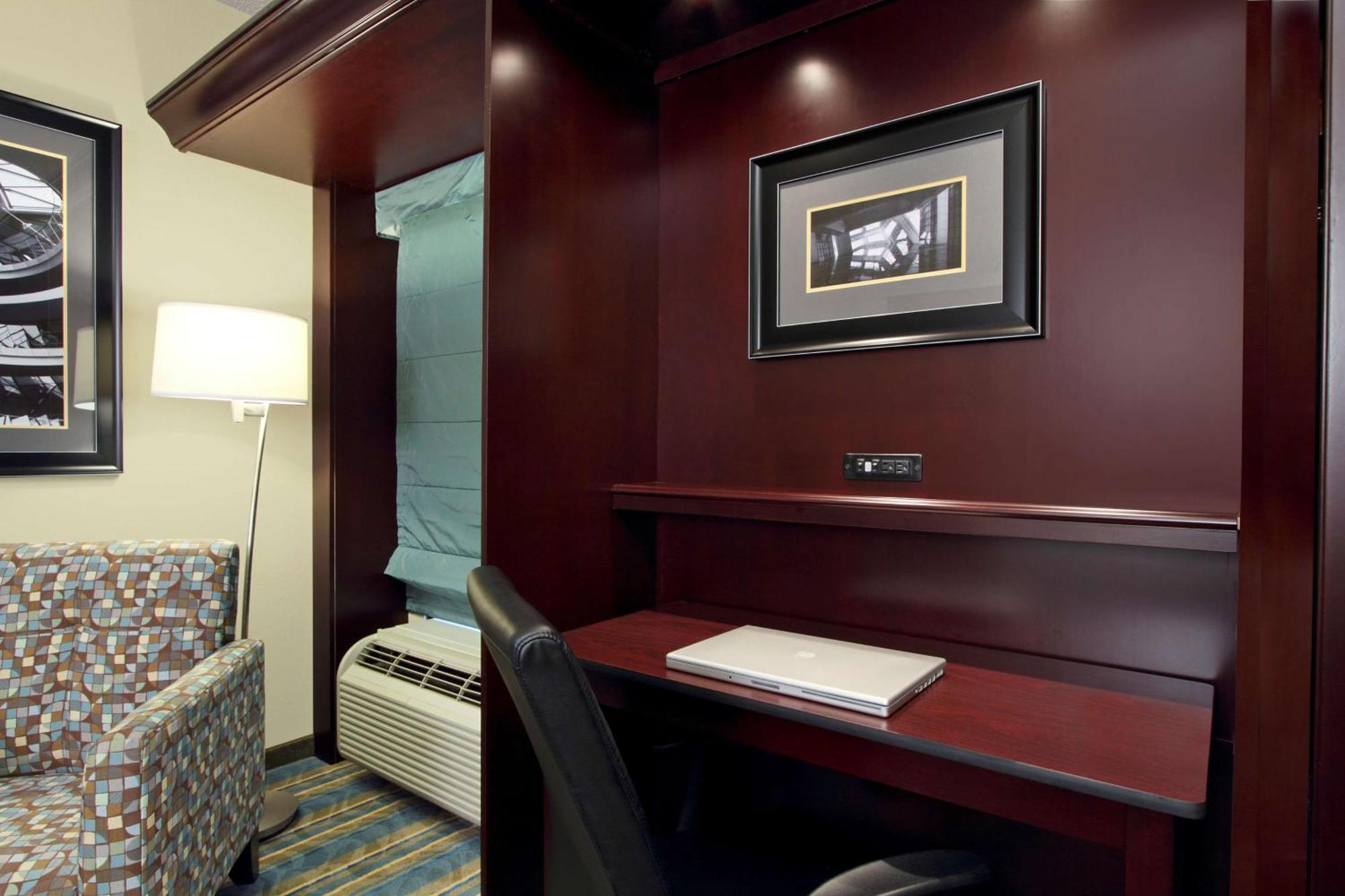 Hampton Inn Hagerstown Buitenkant foto