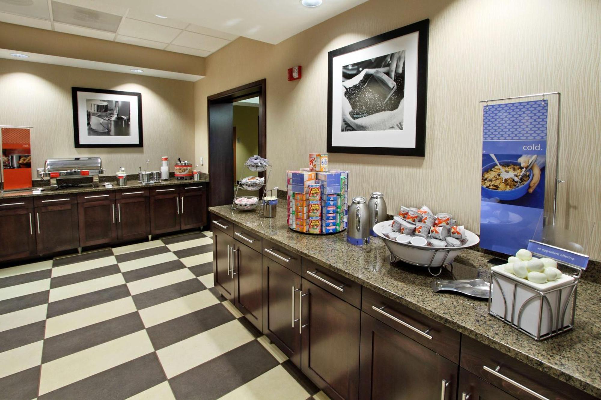 Hampton Inn Hagerstown Buitenkant foto