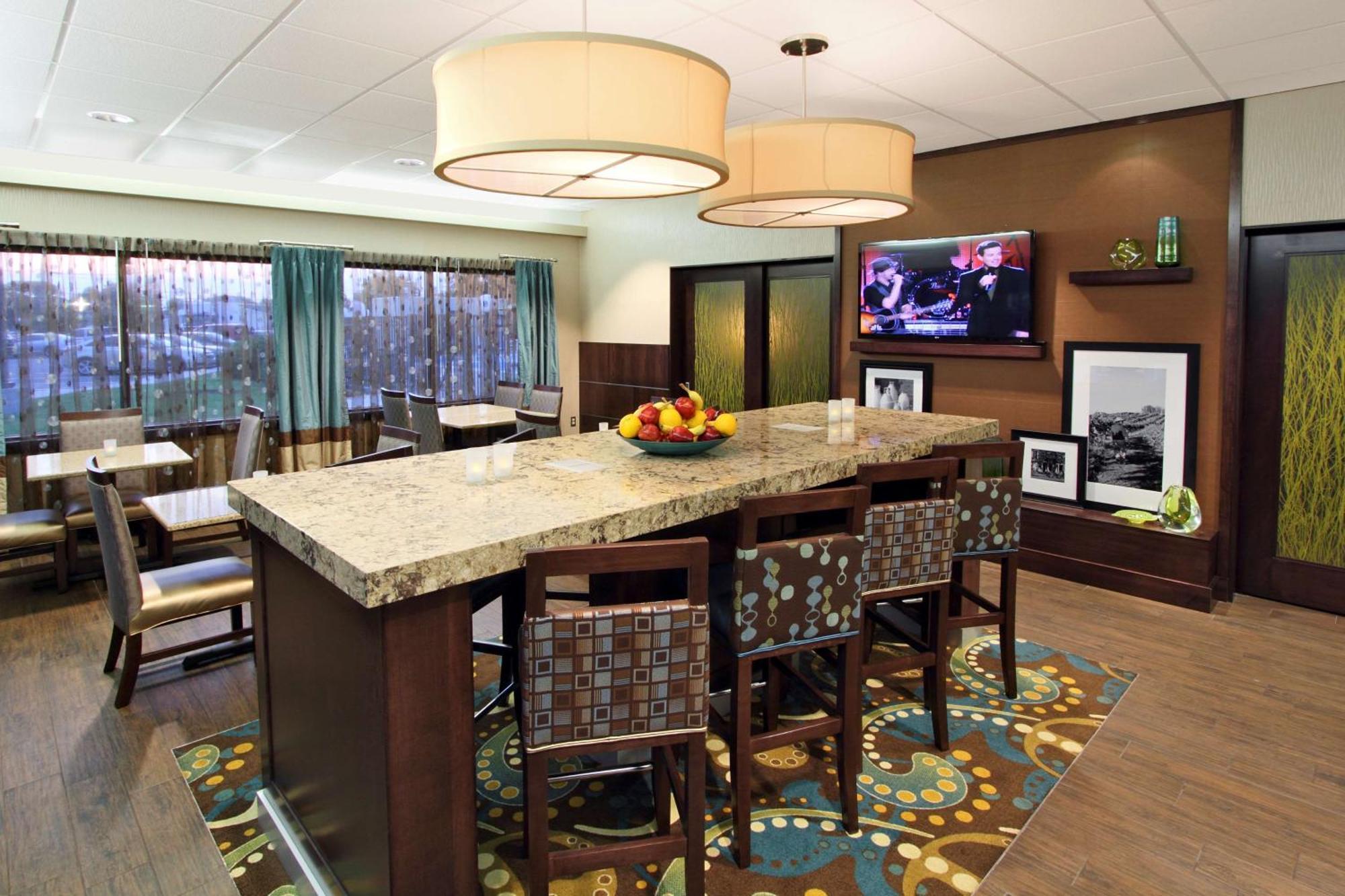 Hampton Inn Hagerstown Buitenkant foto